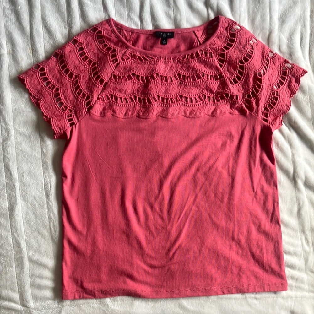 Talbots Petite Coral Lace Yoke Short Sleeve Blouse – Size SP